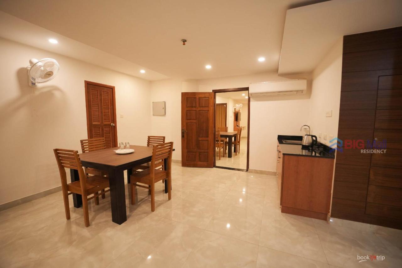 Bigmall Residency Hotel Kannangad Exterior foto