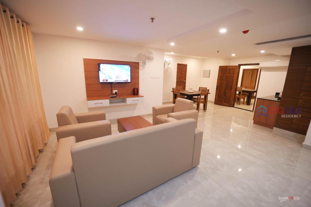 Bigmall Residency Hotel Kannangad Exterior foto